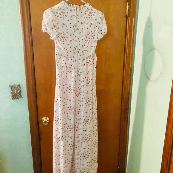 Vintage Late 60s/70s Floral Prairie Maxi Dress - Picture 3 of 8